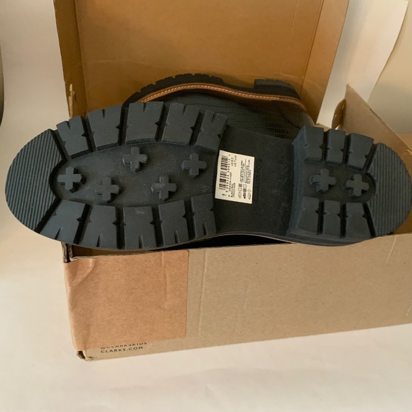 Clarks ORIANNA HIKER Black Leather Lace Up Hiking Winter Boots Ankle Booties 7.5 - Picture 16 of 16